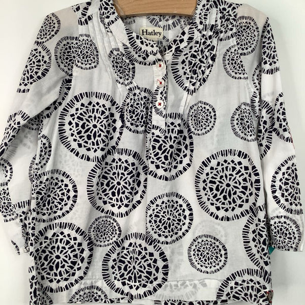 Size 4: Hatley White/Black Circles Long Sleeve Shirt