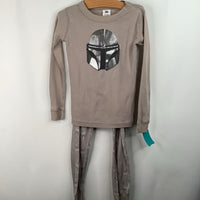 Size 6-7 (120): Hanna Andersson Grey Star Wars Print 2pc PJs