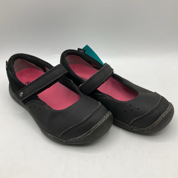 Size 1Y: Keen Black Velcro Strap Mary Janes