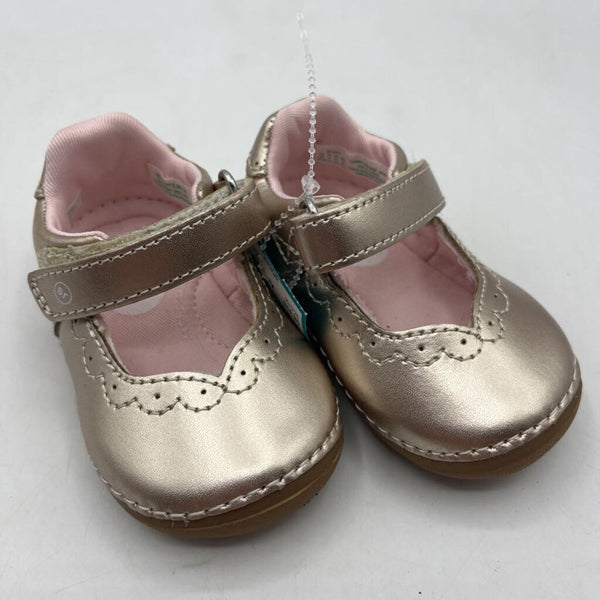 Size 3: Stride Rite Rose Gold Velcro Mary Janes Shoes