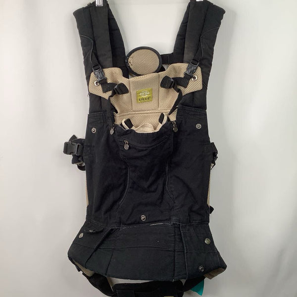 Lille Baby Black Ergonomic Carrier
