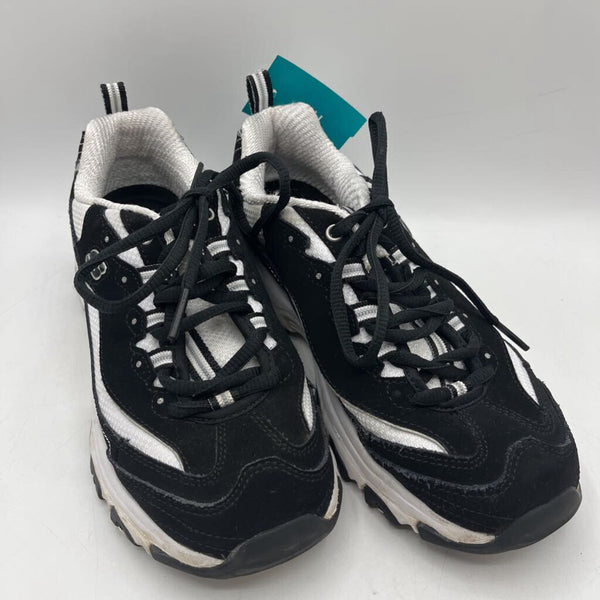 Size 6.5Y: Sketchers Black/White Lace-Up Sneakers