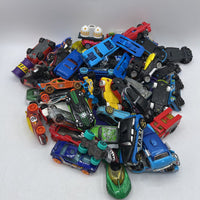 Hot Wheels Ultimate Garage Playset W/Assorted Vehicles (retails $250+)