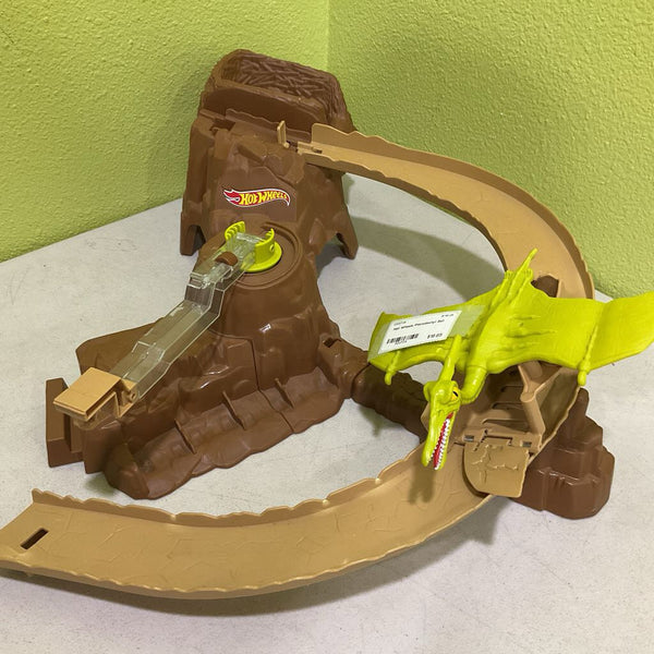 Hot Wheels Pterodactyl Set