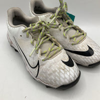 Size 3Y: Nike Black/White Lace-Up Soft Ball Cleats