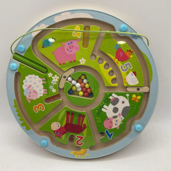 Wooden Farm Magnetic Bead Maze