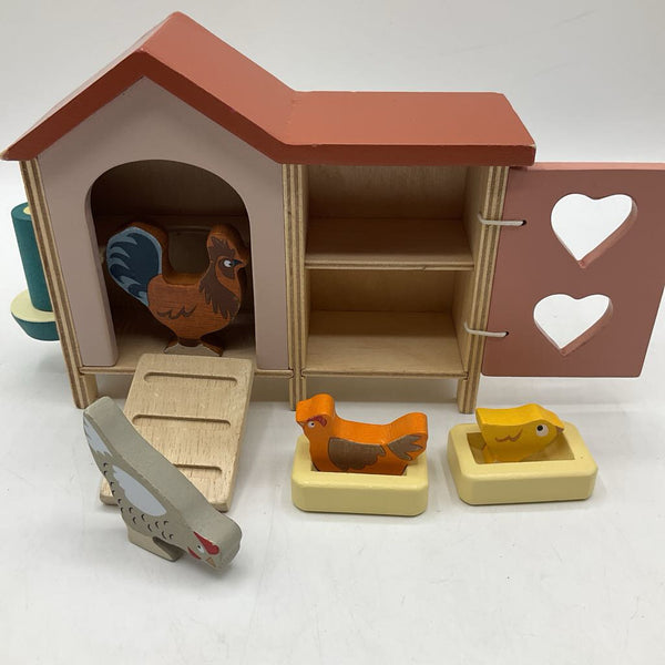 Wooden Barn Set