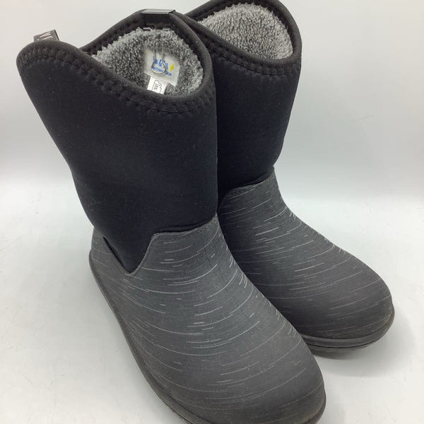 Size 3Y: Jan & Jul Black Heathered Insulated Rain Boots