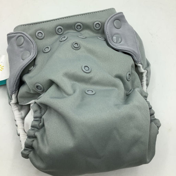 Size O/S: Bum Genius Grey Adjustable Snap Diaper