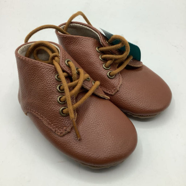 Size 4: Nobler Wild Brown Soft Soled Lace-Up Shoes