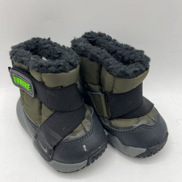 Nike Green/Black Velcro Snow Boots