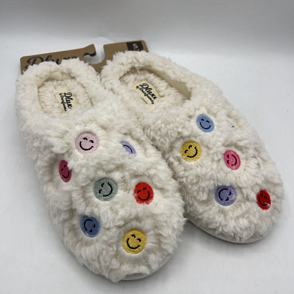Size 5-6Y: Deluxe White/ Multicolor Smiley Face Slippers NEW W/TAG