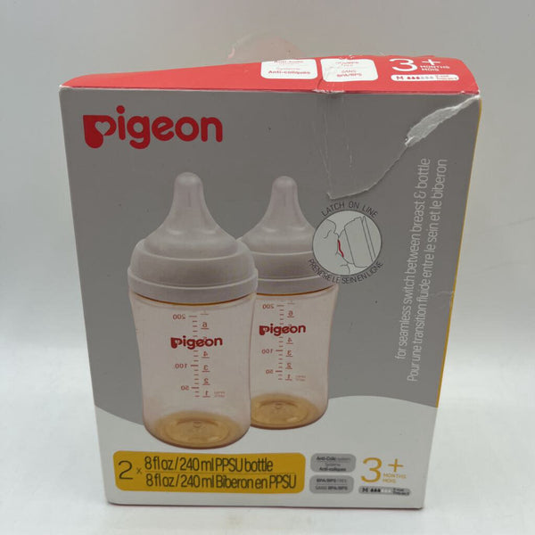 Pigeon 8oz Plastic Bottle