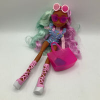 Hairdoables Doll W/Accessories