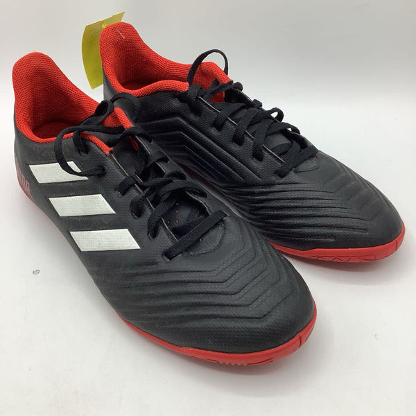 Size 8: Adidas Black White Predator In Door Soccer Shoes