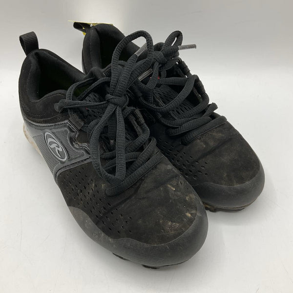 Size 13: Rawlings Black Lace Up Baseball Shoes