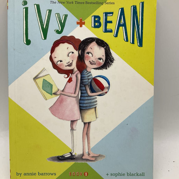 Ivy + Bean (paperback)