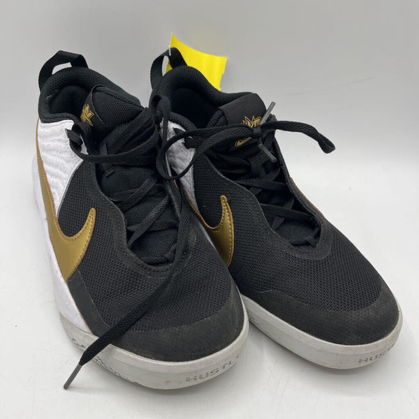 Size 5Y: Nike Black/White/Gold Lace-Up Sneakers