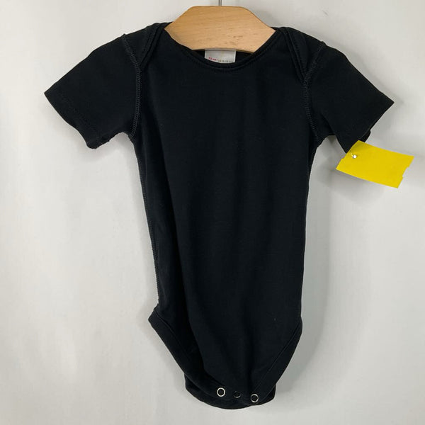 Size 12-18m (75): Hanna Andersson Black Onesie