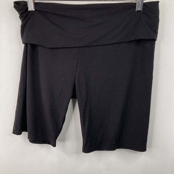 Size S: Hatch Black Tumble Shorts