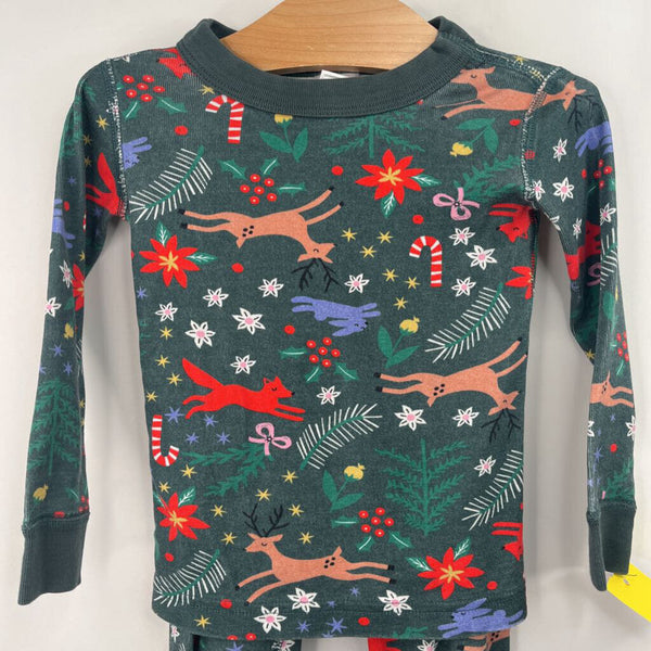 Size 3 (90): Hanna Andersson Green Holiday Animals Print 2pc PJs