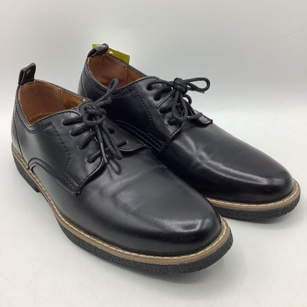 Size 2.5Y: Deer Stags Black Lace-Up Dress Shoes