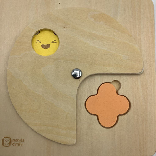 Panda Crate Wooden Spinning Puzzle