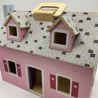 Melissa & Doug Fold & Go Wooden Dollhouse