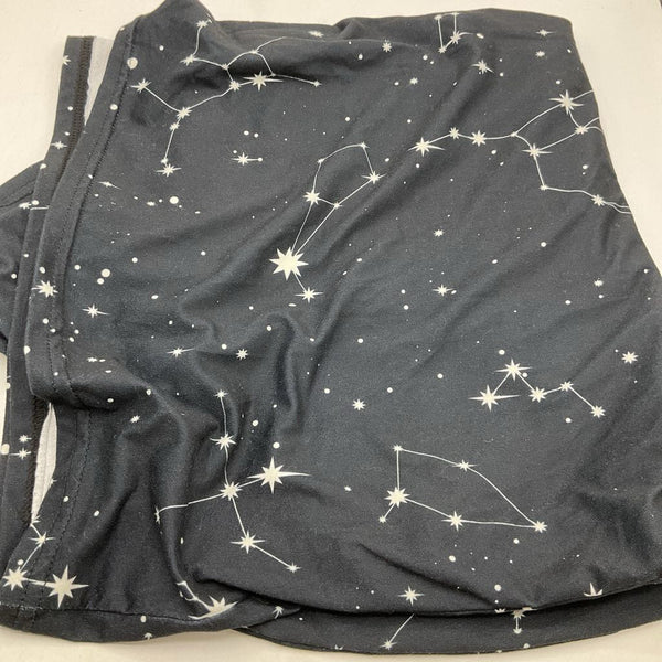 Black White Stars Nursing/Car Seat Cover