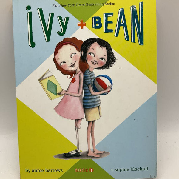 Ivy + Bean (paperback)