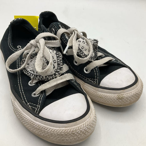 Size 12:Converse Black White Lace Up Sneakers