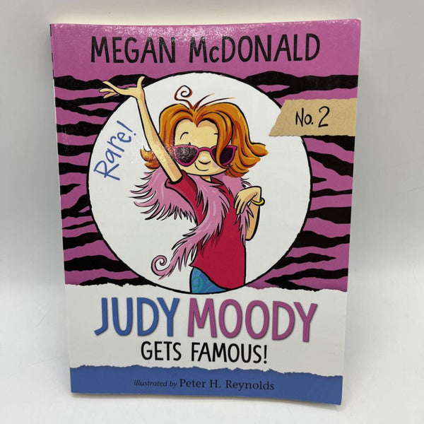 Judy Moody Gets Famous (paperback)
