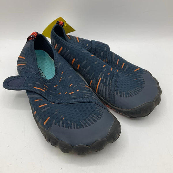 Size 2.5Y-3Y: Merence Blue/Orange Velcro Strap Water Shoes