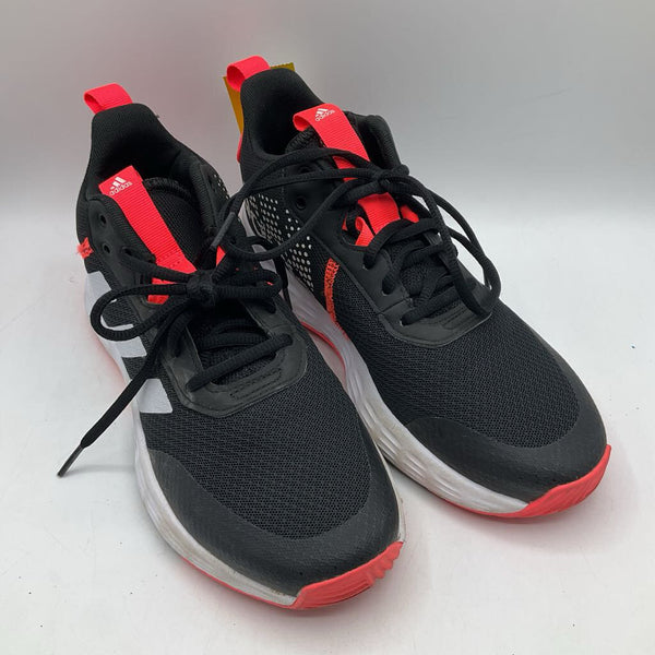 Size 5Y: Adidas Black/Pink Lace-Up Sneakers