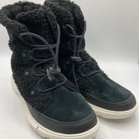 Size 6Y: Sorel Black Fuzzy Toggle Strap Snow Boots