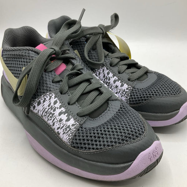 3Y: Nike Grey/Purple Lace-Up Sneakers