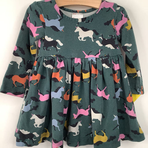 Size 12-18m (75): Hanna Andersson Green/Colorful Horses Long Sleeve Dress