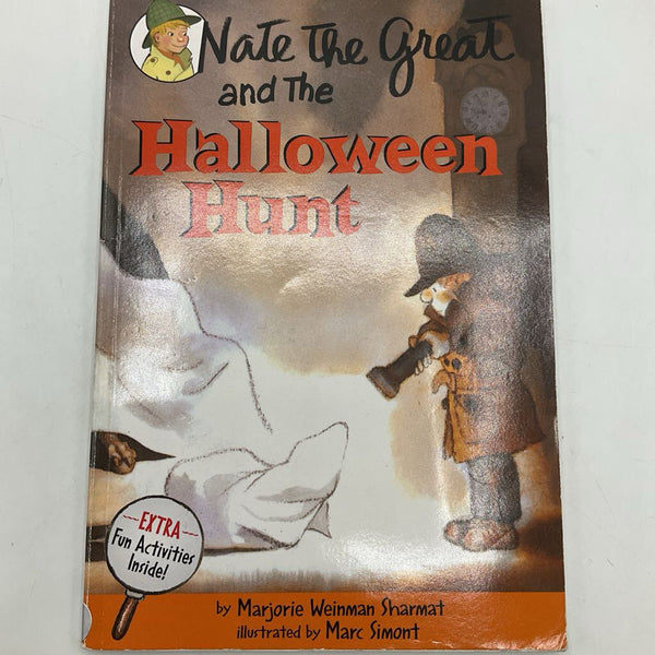 Halloween Hunt (paperback)
