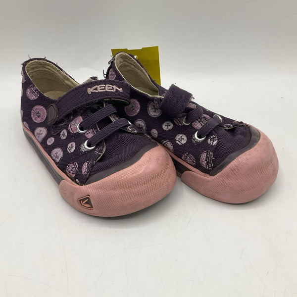 Size 6: Keen Purple/Pink Velcro Shoes