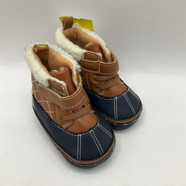 Size 6-9m First Steps Brown/Navy Velcro Booties