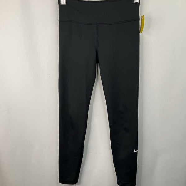 Size 8-9: Nike Black Legings