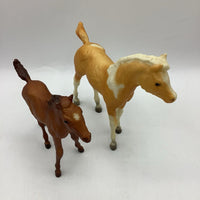 2pc Foal Horse Figures