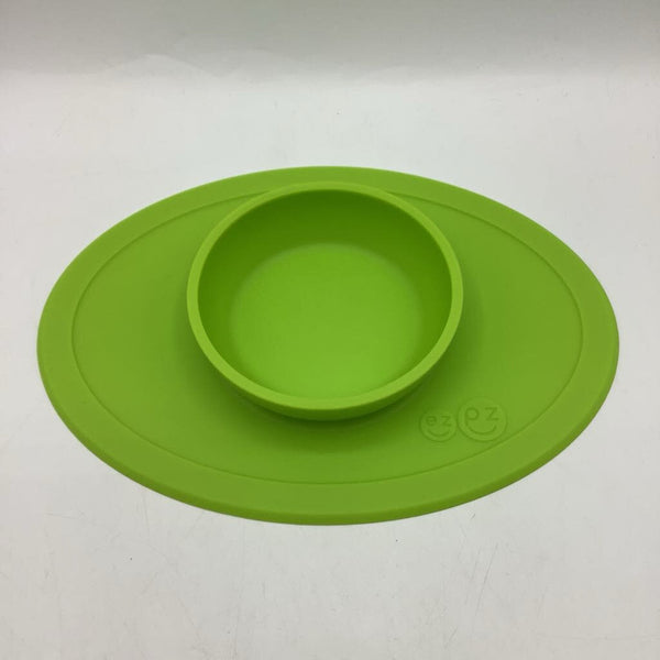 EzPz Green Silicone Placemat Suction Bowl