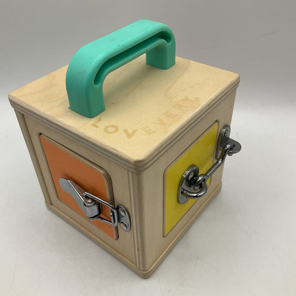 Lovevery Wooden Latch Box