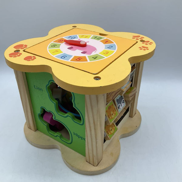 Wooden Flappable Activity Cube/Bead Maze