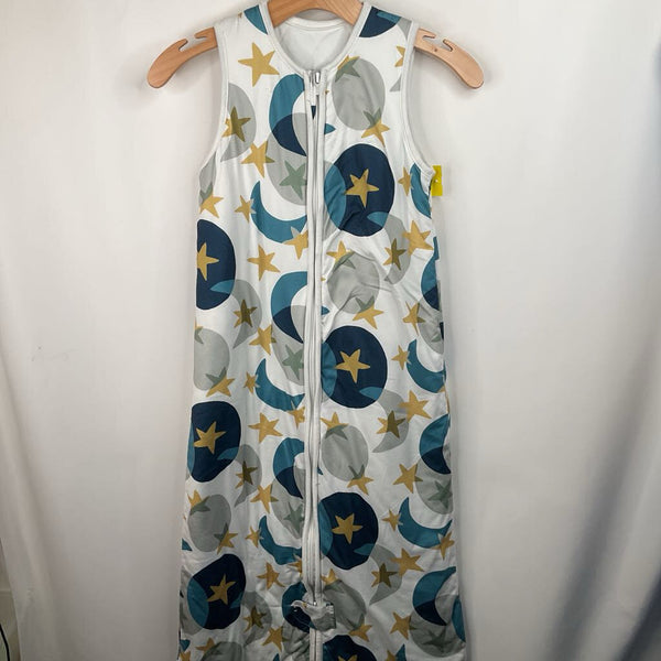 Size XL: Totaha White/Blue Moon & Stars Print Sleepsack
