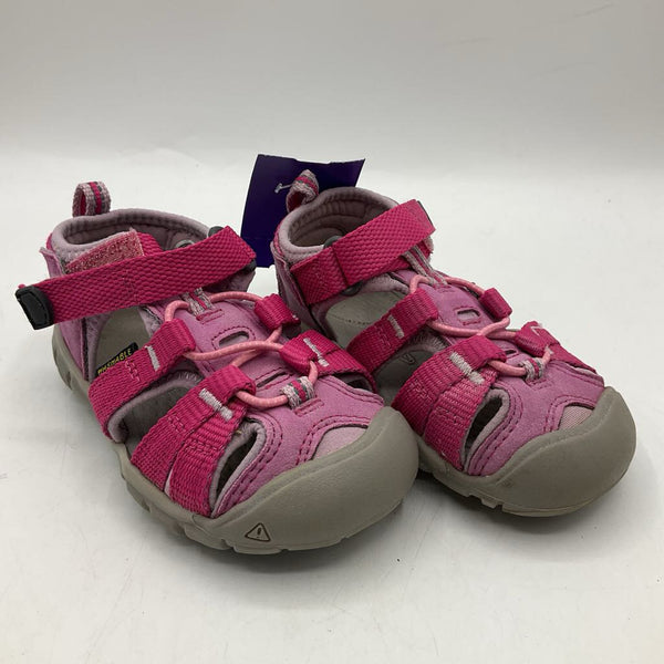 Size 6: Keen Pink Velcro Strap Sandals