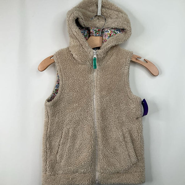 Size 7-8: Mini Boden Creem Fuzzy Hooded Vest