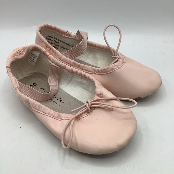 Size 10: Freestyle Pink Ballet Slippers