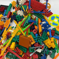 Gallon Bag Of Assorted Plastic Building Pieces